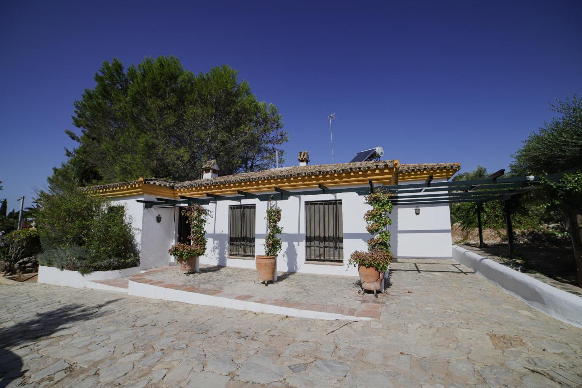 Hacienda El Rosalejo Guest House Villamartin  Exterior photo
